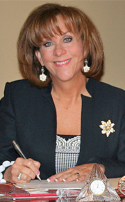 Kathleen Turner, CEO